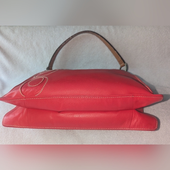 Luis Esteve red shoulder bag. - Picture 6 of 13